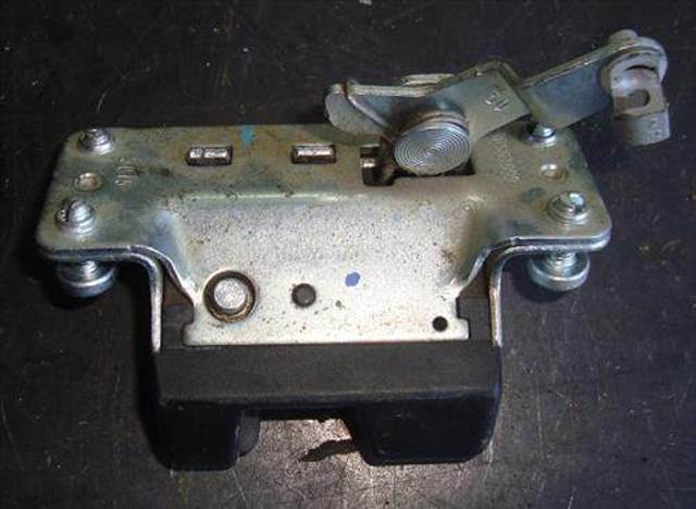 OPEL 5134083 Cerradura de maletero comprar Pamplona