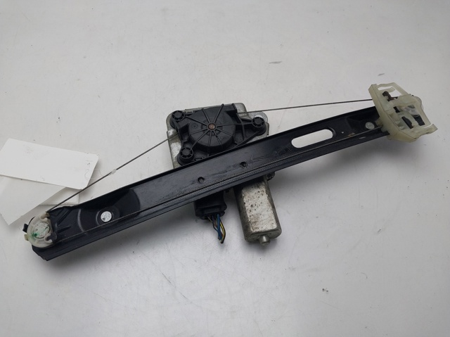 51357138467 BMW Mecanismo de elevalunas de la puerta trasera izquierda  comprar en Jaén
