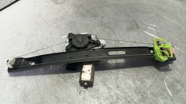 51357140589 BMW Mecanismo de elevalunas de la puerta trasera izquierda  en stock Gandía