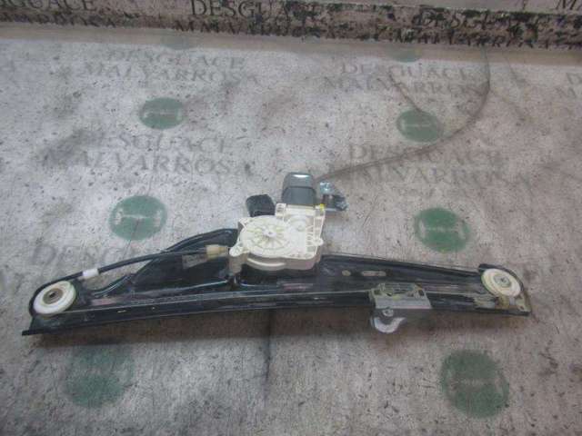 51357184746 BMW Mecanismo de elevalunas de la puerta trasera derecha  en stock Córdoba