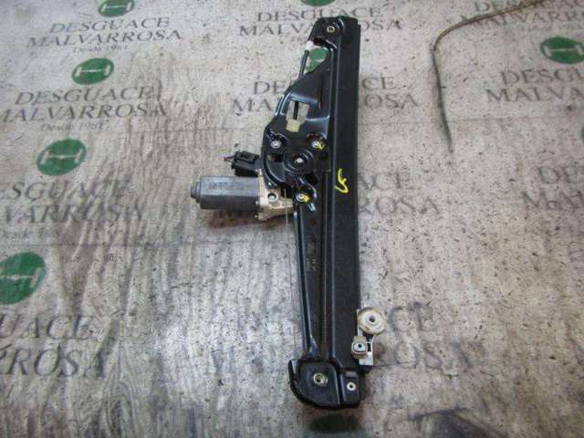 51357184746 BMW Mecanismo de elevalunas de la puerta trasera derecha  en stock Huelva