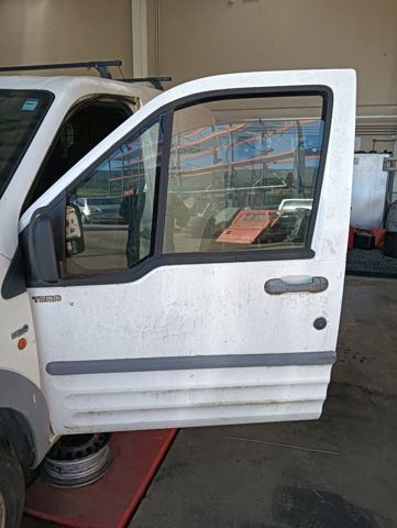 Precio del repuesto Puerta del conductor Connect  furgoneta