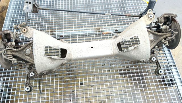 Subchasis trasero Peugeot 407  (2004-2011)