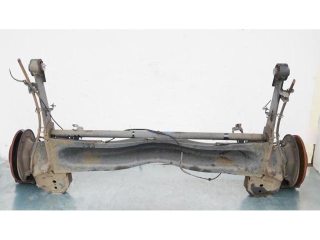 Subchasis trasero Citroen Jumpy II ()