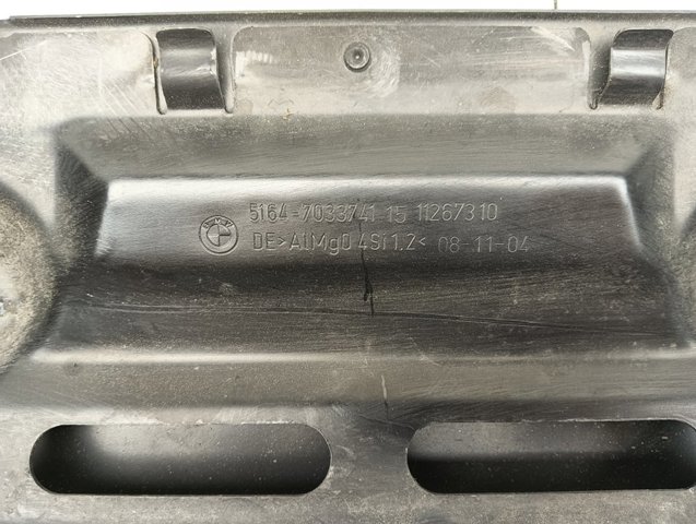 51647033741 BMW Soporte de radiador superior  en stock Gandía