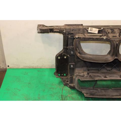 51647193192 Panel de soporte del radiador y montaje de faros  disponible Málaga