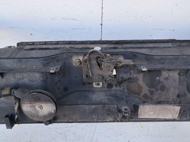51700202 Soporte de radiador  en stock Granada