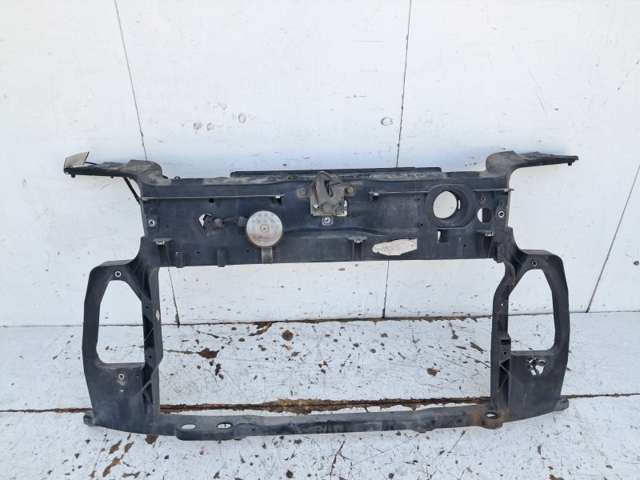 FIAT 51700202 Panel de soporte del radiador y montaje de faros  disponible Valladolid