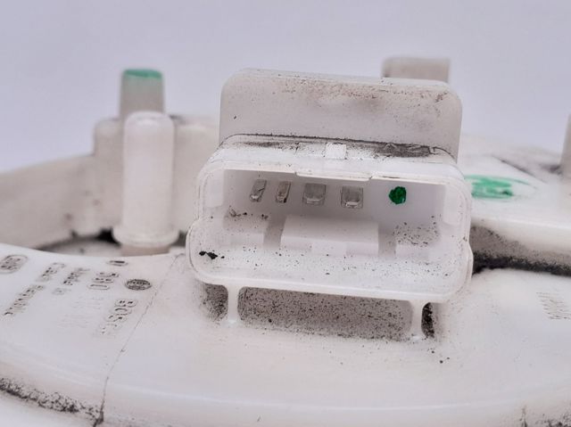51700804 FIAT Módulo de bomba de combustible con sensor de nivel de combustible  disponible Alicante