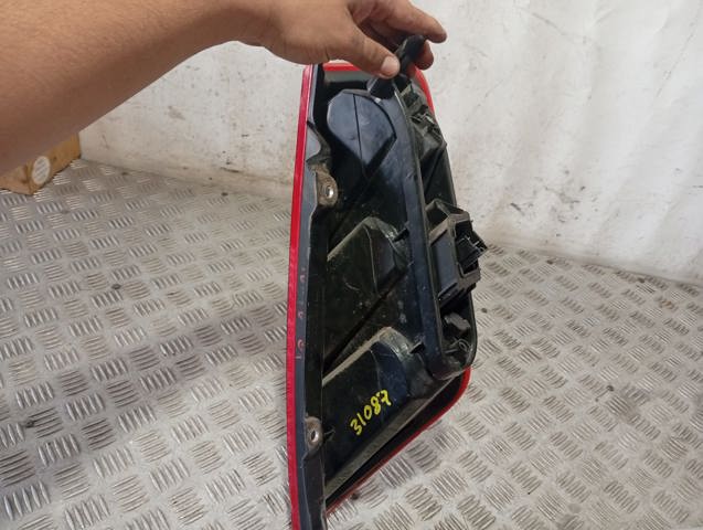 FIAT 51701589 Piloto trasero izquierdo  en stock Salamanca
