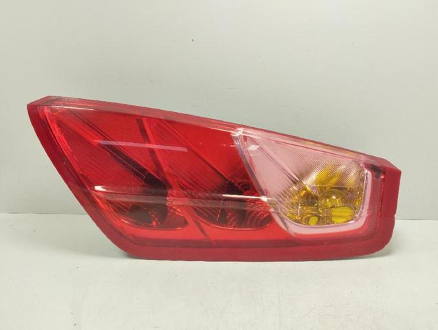 51701590 FIAT Piloto trasero derecho  en stock Gandía