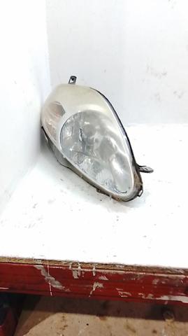 Precio del repuesto Faro delantero derecho Punto  hatchback