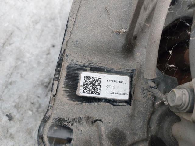HYUNDAI 51711N7000 Mangueta delantera derecha  en stock Salamanca