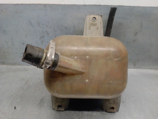 51717782 Vaso de expansión  en stock Sabadell