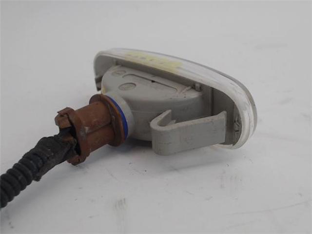 51717793 Luz intermitente de guardabarros  en stock Granada