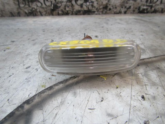 51717793 Luz intermitente de guardabarros  disponible Utrera