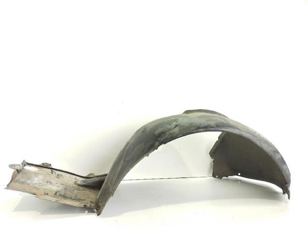 Guardabarros interior trasero derecho del guardafango delantero 51718193810 BMW