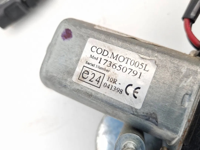 51718404 FIAT Mecanismo de elevalunas de la puerta delantera izquierda  comprar en Lleida