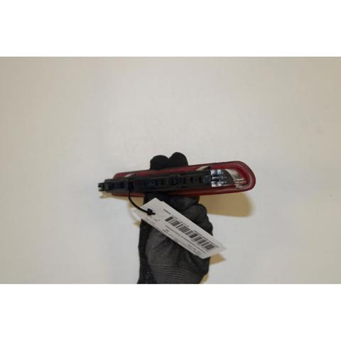 51722247 Tercera luz de freno  en stock Sabadell