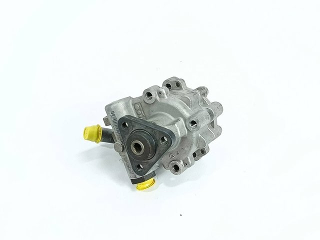 FIAT 51729535 Bomba de dirección asistida  disponible España