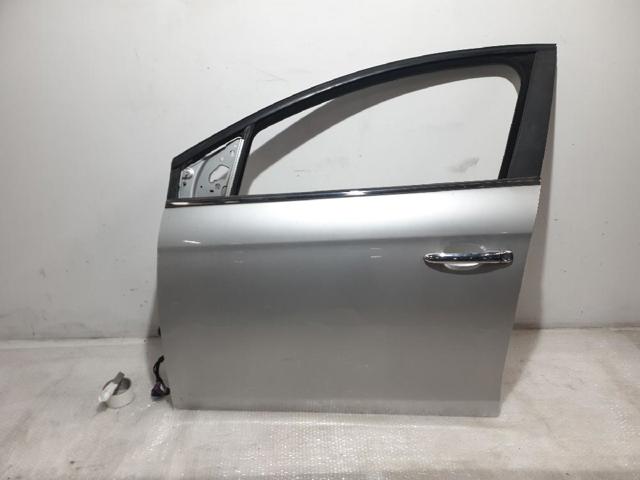 Precio del repuesto Puerta del conductor Bravo II hatchback