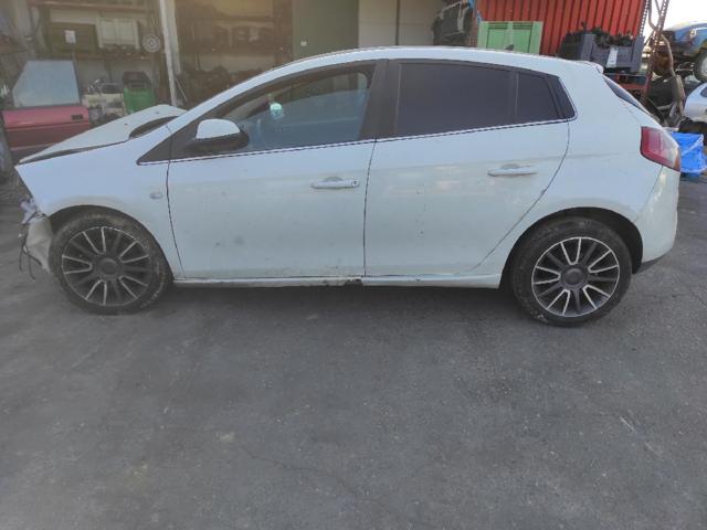 Puerta del conductor Fiat Bravo II (198)