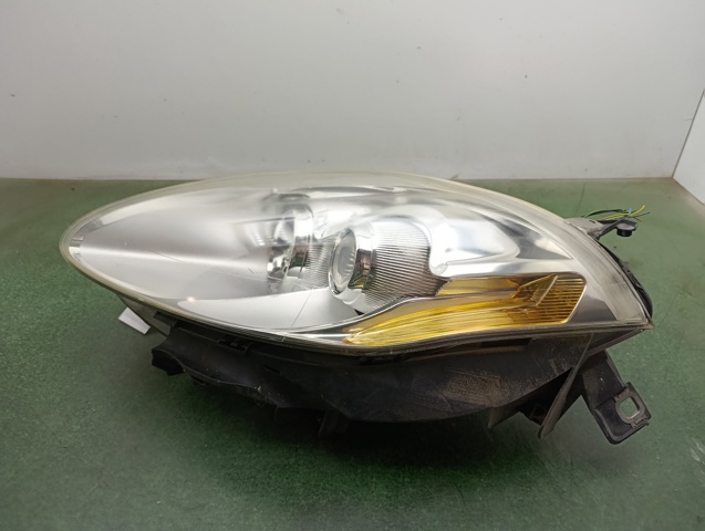 Precio del repuesto Faros delantero izquierdo Bravo II hatchback