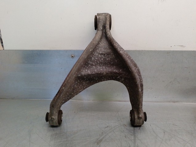 PEUGEOT 5175CG Brazo superior izquierdo de la suspensión trasera  en stock Valencia