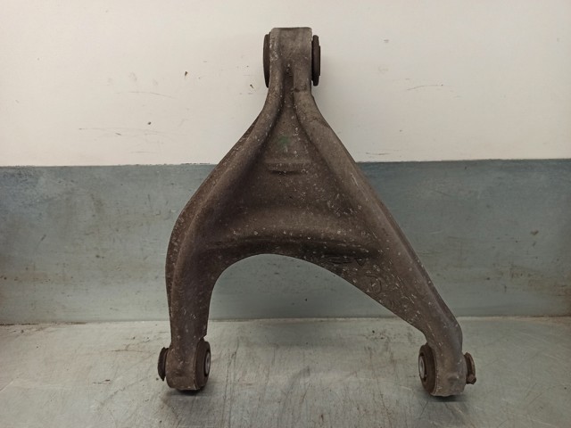 PEUGEOT 5175CH Brazo superior derecho de la suspensión trasera  disponible Valladolid