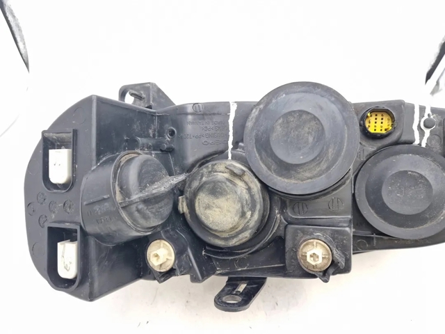 51760025 Faro derecho  comprar en Reus