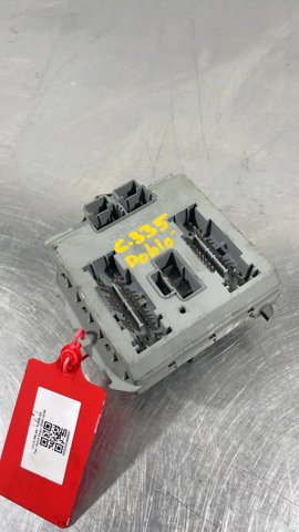 51763771 Caja de fusibles  en stock Granada