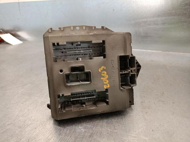 51763771 Caja de fusibles  disponible Burgos