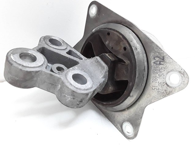 Soporte de motor izquierdo 51768781 FIAT