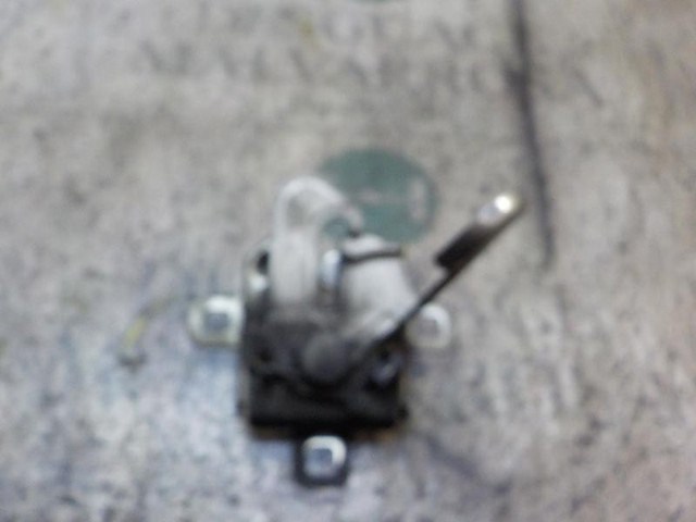 Comprar Cerradura del capó de motor Punto  199