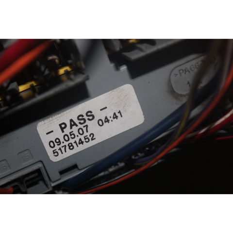 51781452 Caja de fusibles  comprar en Reus