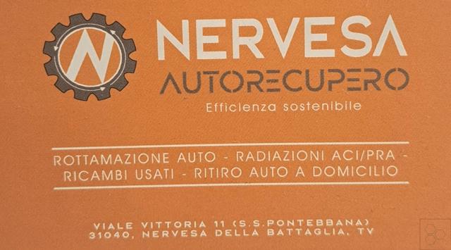 51781452 Caja de fusibles  disponible Utrera