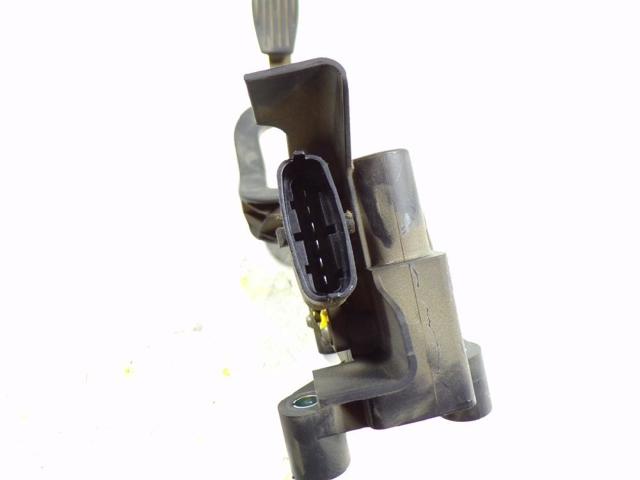 51785640 Pedal del acelerador  disponible Málaga
