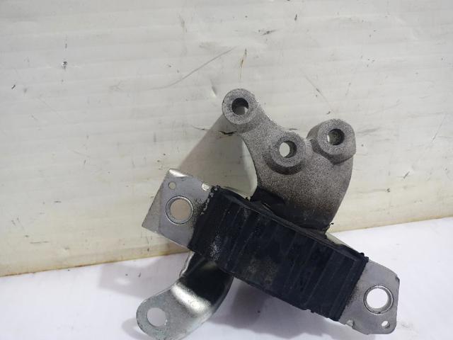 FIAT 51792716 Soporte de motor delantero  en stock Terrassa