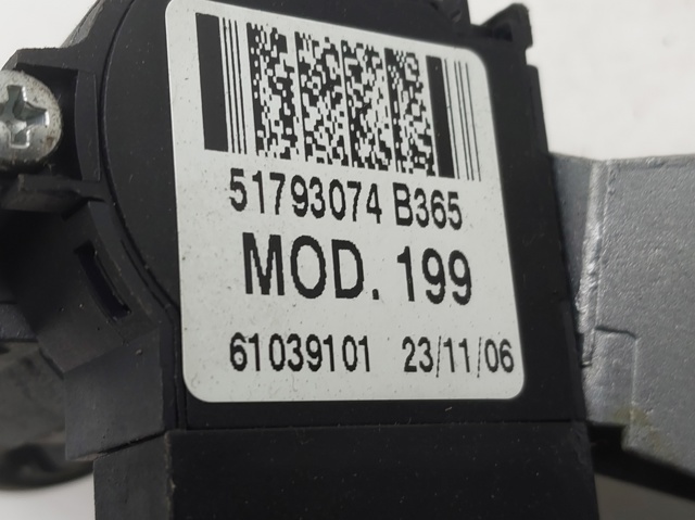 51793074 FIAT Bombín de arranque  en stock Huelva
