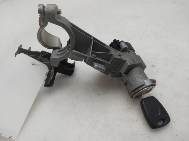 51793074 FIAT Bombín de arranque  en stock Córdoba