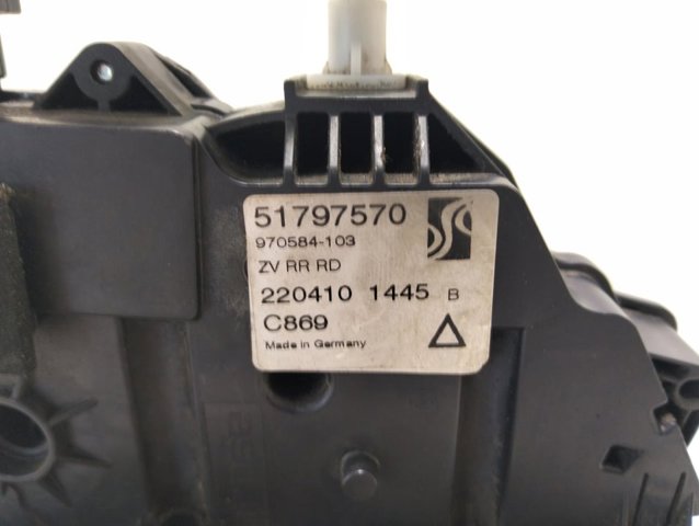 51797570 Cerradura de la puerta trasera derecha  en stock Sabadell