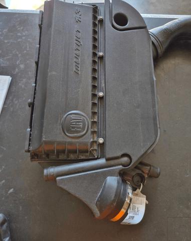 Carcasa del filtro de aire 51798941 FIAT