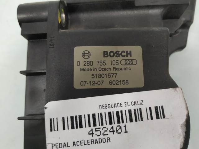 51801577 Pedal del acelerador  comprar en Pontevedra