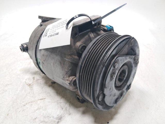 Compresor climatizador 51810417 FIAT