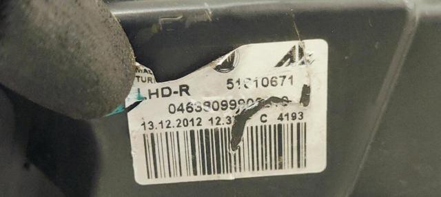 FIAT 51810671 Faro derecho  en stock Salamanca