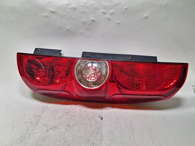 FIAT 51810673 Piloto trasero derecho  en stock Valencia