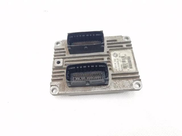 Comprar Unidad de control del motor (ECU) Fiat Punto  199 a bajo precio