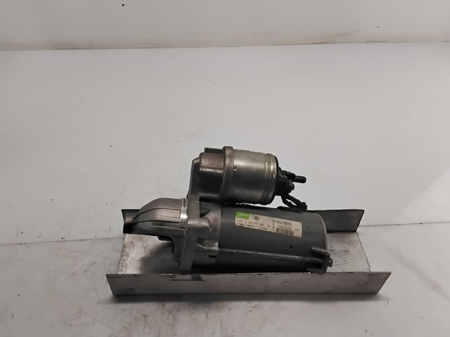 51823860 Motor de arranque comprar Sevilla
