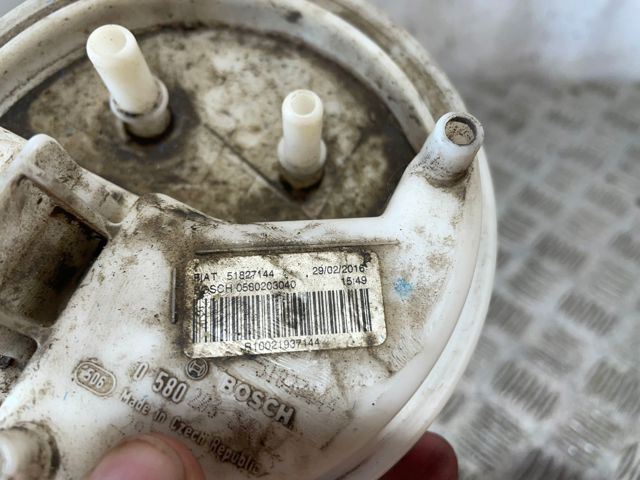51827144 FIAT Módulo de bomba de combustible con sensor de nivel de combustible  disponible Alicante