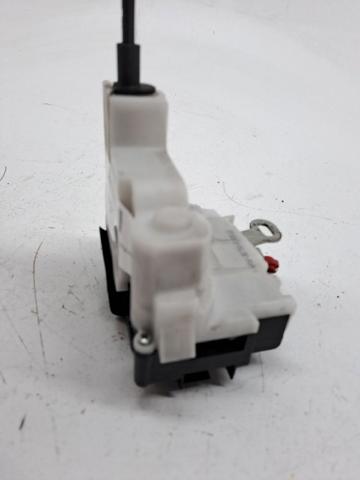 51827413 FIAT Cerradura de puerta delantera izquierda  disponible Alicante